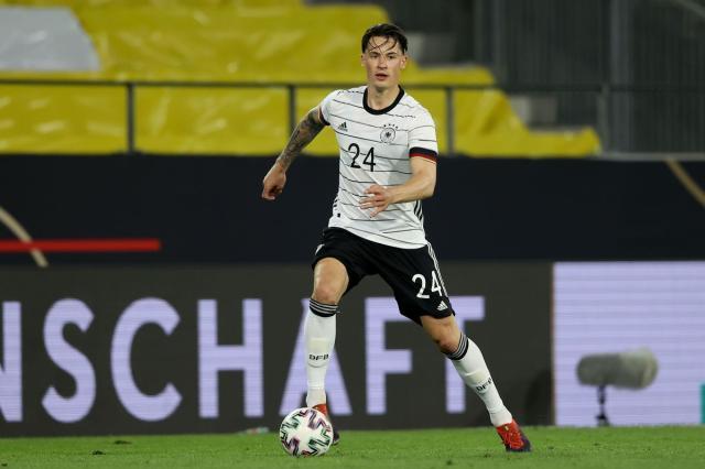 1688728896286092784.jpg 1688728896286092784.jpg