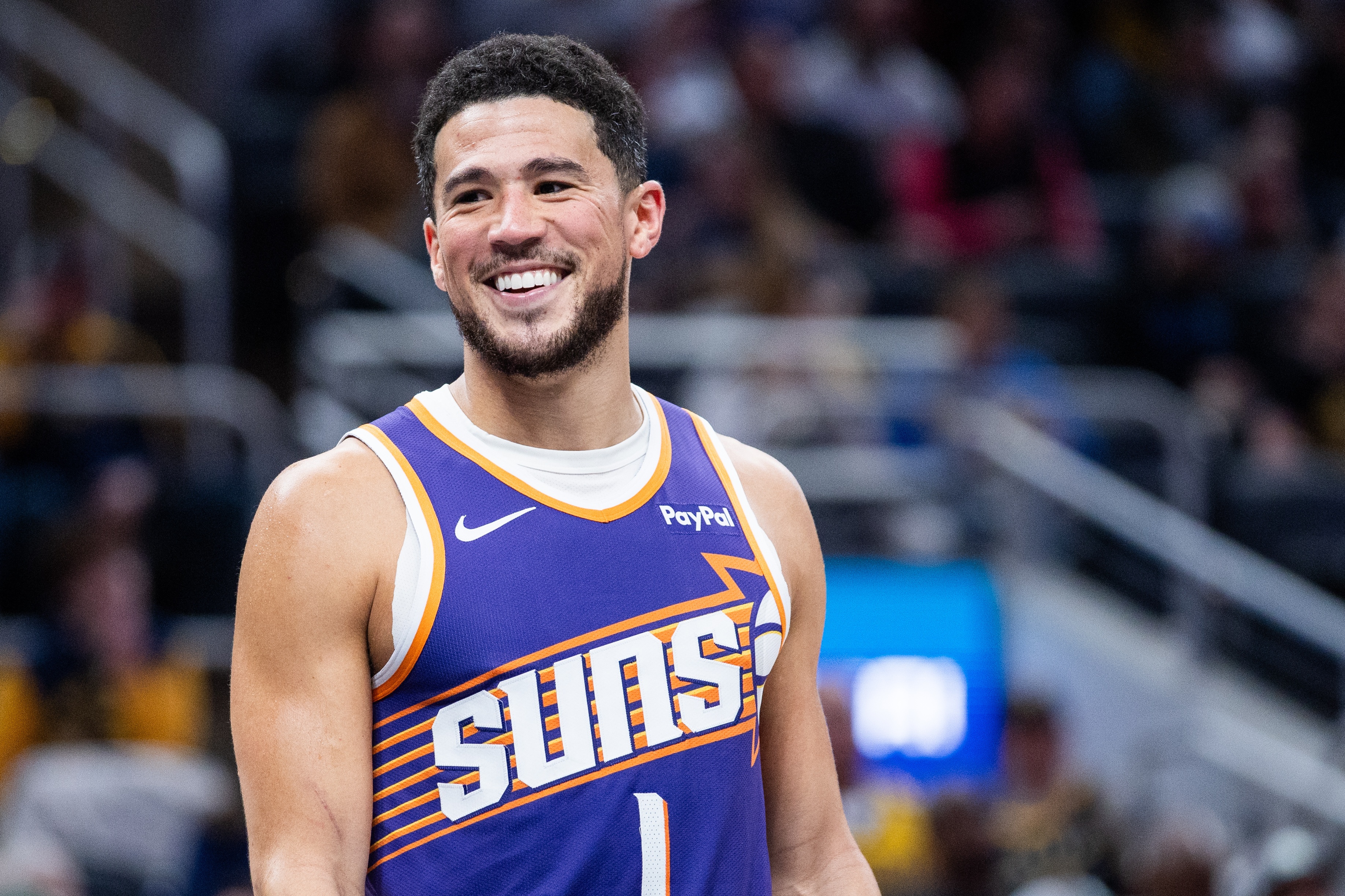 咪咕视频网页版-恭喜!布克生涯35+场数达112场 超越恩比德&浓眉升至历史第25